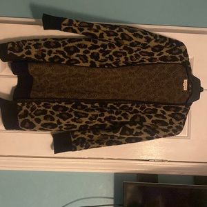 Cheetah print sweater small long